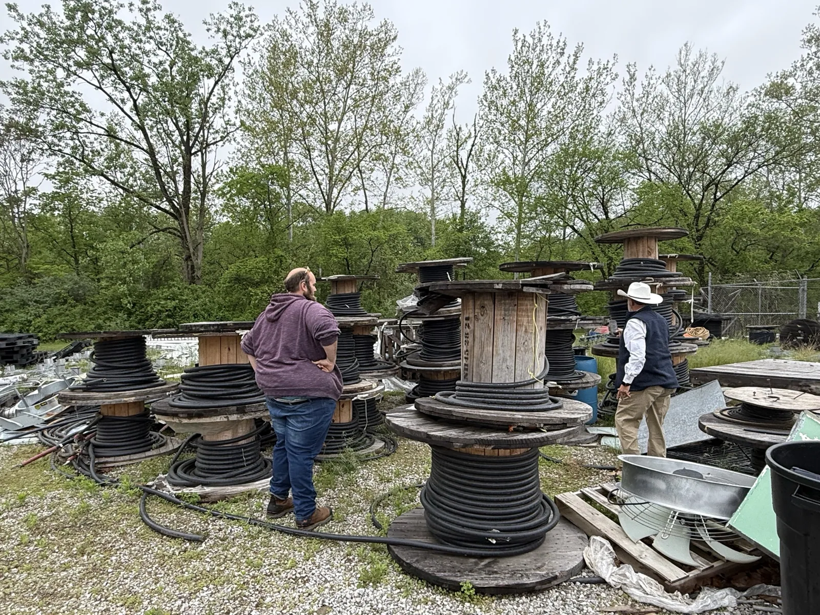Cable reels staged in an outdoor yard — Miami, FL